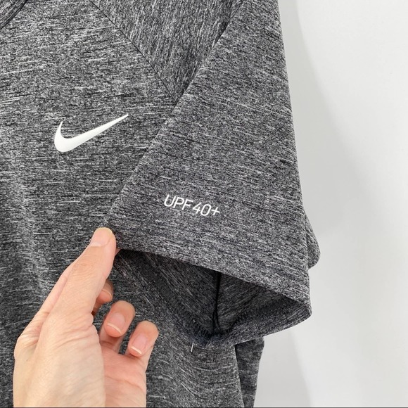 NEW Nike Swim Men's Dri Fit Heather Grey Hydroguard Tee T-Shirt - Picture 5 of 10